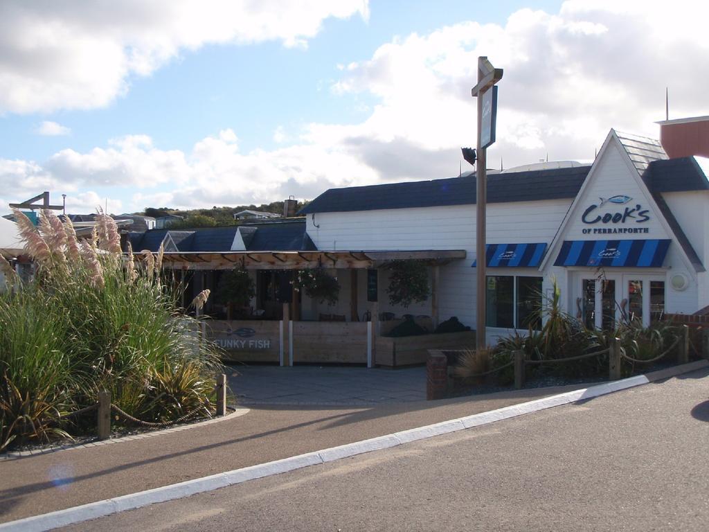 Holidays At Perran Sands Holiday Park Perranporth Εξωτερικό φωτογραφία